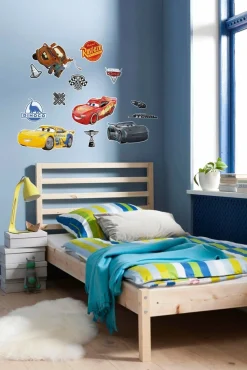 Komar Wandtattoo »Cars3 - Größe 50 x 70 cm« selbstklebend, Wandsticker, Kinderzimmer