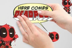 Komar Wandtattoo »Deadpool Cute - Größe 50 x 70 cm« selbstklebend, Wandsticker, Kinderzimmer