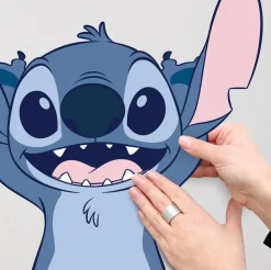 Komar Wandtattoo »Disney Lilo and Stitch Lifesize« 50 x 70 cm (Breite x Höhe) - Kinderzimmer, Wandsticker