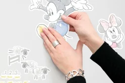 Komar Wandtattoo »Mickey Counting Sheeps - Größe 50 x 70 cm« selbstklebend, Wandsticker, Kinderzimmer