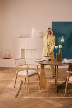 LeGer Home by Lena Gercke Esstisch »Zirella« massives Eschenholz, markantes Kreuzfuß-Design, Breite 120 cm