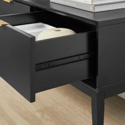 Leonique TV-Board »Lavisha« FSC-zertifiziertes Holz kombiniert Melamin, verchromte Metallgriffen
