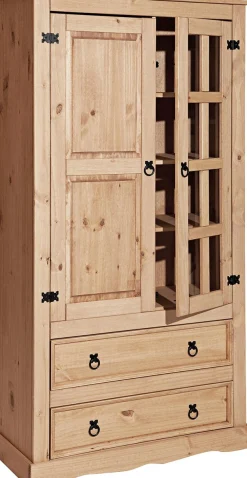 Möbilia Vitrine mit sichtbarer Maserung und schwarzen Beschlägen