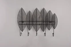 MIRRORS AND MORE Wandgarderobe »Alma« 1 Stk. tlg. Blatt-Design mit 5 Haken aus Metall
