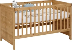 OTTO home Babybett »Indra, Schlupfsprossen, 4-fach verstellbare Liegehöhe,« FSC® zertifiziertes Massivholz, Landhausstil mit tollen Details