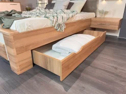 OTTO home Bettgestell »Gala, 160 oder 180x200cm Liegefläche, FSC-zertifiziert« optional passende Stauraumschubladen und Nachttische erhältlich,bequem gepolstertes Kopfteil, bezogen mit Samtvelours