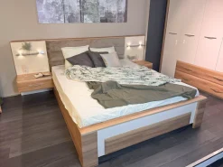 OTTO home Bettgestell »Gala, 160 oder 180x200cm Liegefläche, FSC-zertifiziert« optional passende Stauraumschubladen und Nachttische erhältlich,bequem gepolstertes Kopfteil, bezogen mit Samtvelours
