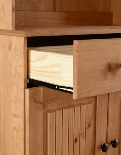 OTTO home Buffet »Liotta« mit 1 Schubkasten u. 3 verstellbare Einlegeböden, massives Kiefernholz