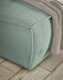 OTTO home Ecksofa »FINNLEY Bouclé, L-Form 257 cm, Schlafsofa« mit Bettkasten, in Bouclé, Struktur fein und Mega Cord