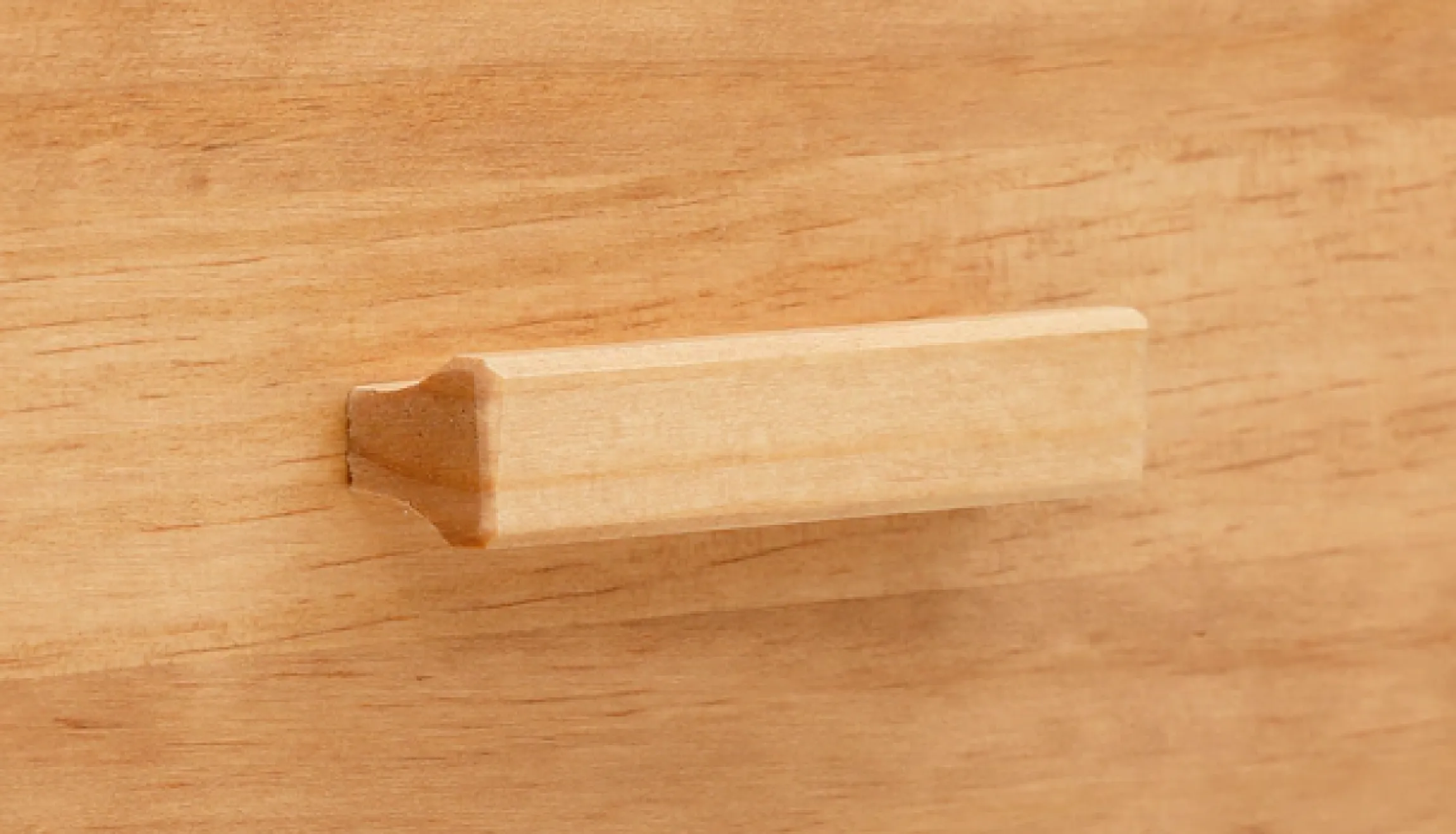 OTTO home Highboard »Linz« Stauraumschrank mit Rattangeflecht auf den Türfronten, Massivholz
