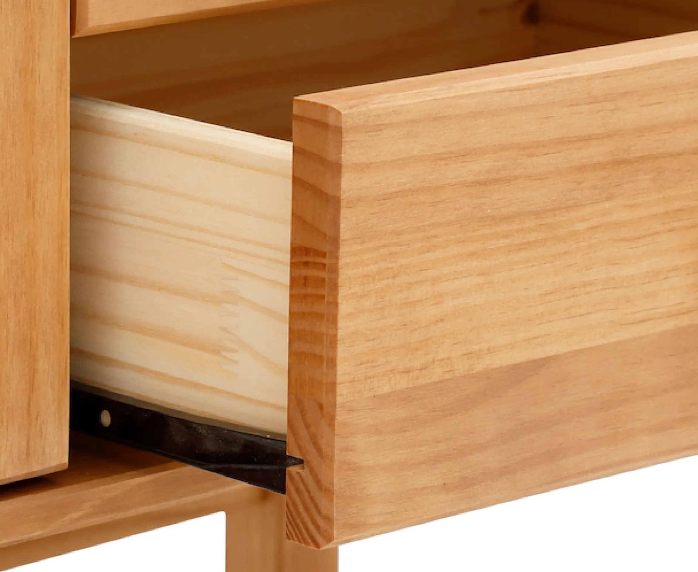 OTTO home Highboard »Linz« Stauraumschrank mit Rattangeflecht auf den Türfronten, Massivholz