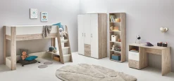 OTTO home Jugendzimmer-Set »Set »Riekke«, viel Stauraum« Spar-Set, Kleiderschrank 3 türig, Hochbett, Standregal, Schreibtisch, 4 Stk. tlg. Hochbett, Etagenbett, Ablagefach unter dem Bett, Blauer Engel,