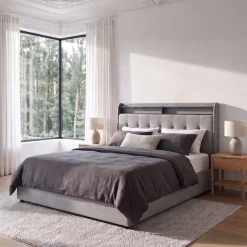 OTTO home Polsterbett »Hamar, beleuchtetes Regal, USB/ USB-C, bis 250 KG belastbar« LED-Licht und USB und USB-C Ladegerät im Kopfteil, Knopfsteppung