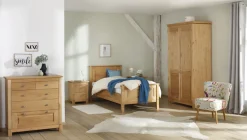 OTTO home Schubkastenkommode »Rauna« aus massiver Kiefer mit 5 Schubladen, Breite 96 cm