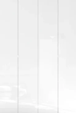 OTTO home Schuhschrank »SMILE Breite 124 cm, Höhe 184 cm, Schuhregal mit 7 Ebenen, 14 Fächer« Schuhkommode in Weiss Hochglanz Lack, 2 Metallgriffe