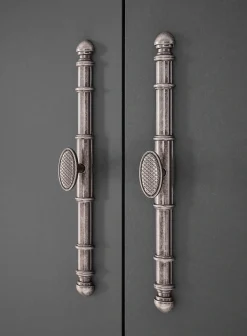 OTTO home Schuhschrank »Westminster, Schrank im Landhausstil, Hochschrank, Garderobenschrank« Metallgriffe, viel Stauraum, in 2 Farben erhältlich, 203 cm hoch