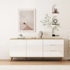 OTTO home Sideboard »Lund« mit glänzenden Fronten, Griffmulden, helles Holzdekor, Breite 180 cm