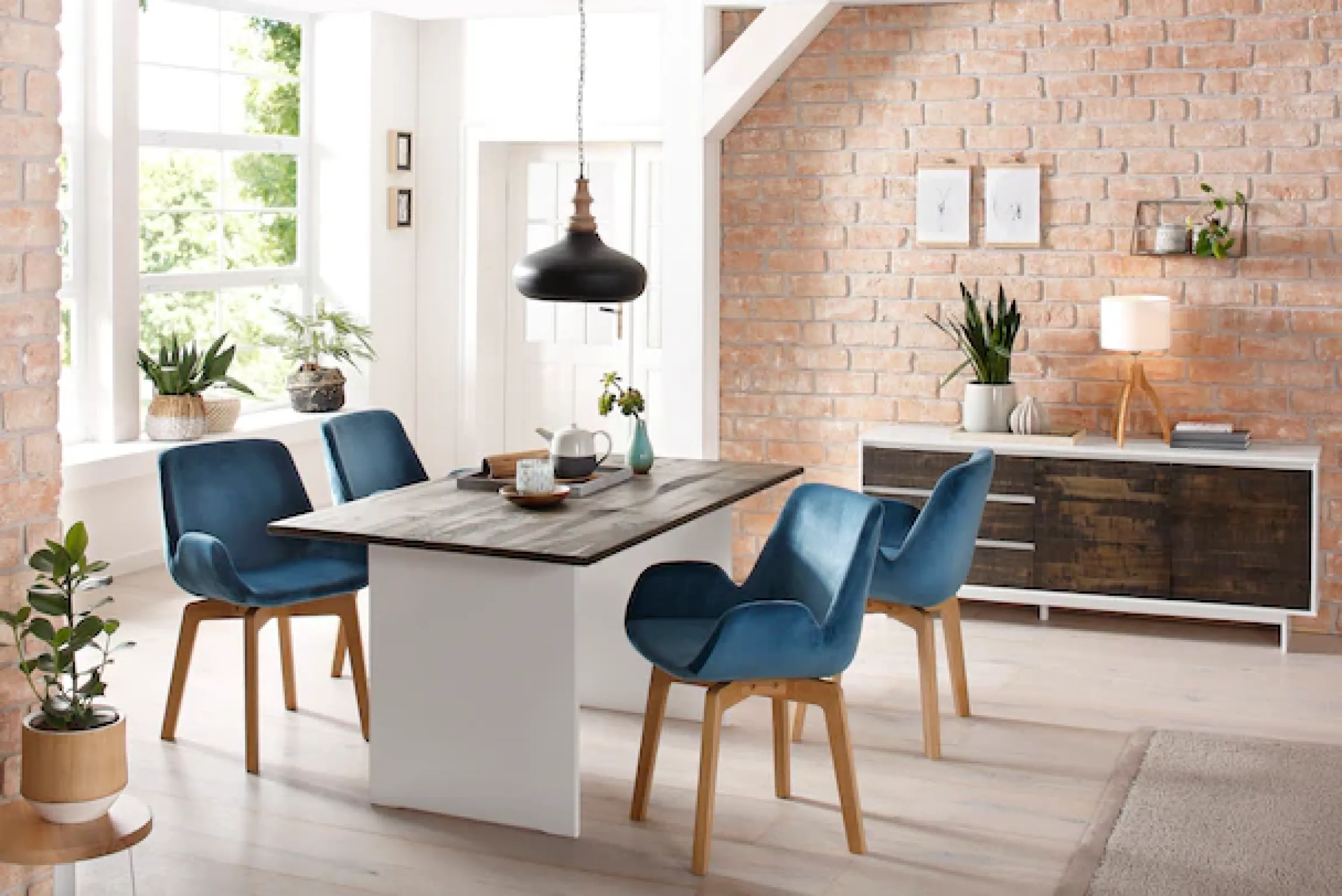 OTTO home Sideboard »Morgan« Kommode aus massivem Kiefernholz, mit Griffmulden, Breite 165 cm