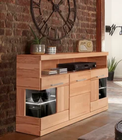 OTTO home Sideboard »Ribe,130cm breit,Fronten Massivholz,2Türen mit gehärtetem Glaseinsatz« Korpus aus Holzwerkstoff, Metall Griffe,7 Fächer, Böden versetzbar