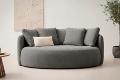 OTTO home 2,5-Sitzer »Kaarl, rundes Loungesofa, Sofa mit Kissen, perfekt gepolstert« Webstoff, in fünf Farben, zeitloses Design, inkl. 5 Rückenkissen