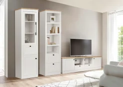 OTTO home Vitrine »Ismund« aus MDF, mit Holz-Zierleiste, schwarzen Metallgriffen, Höhe 180,5 cm