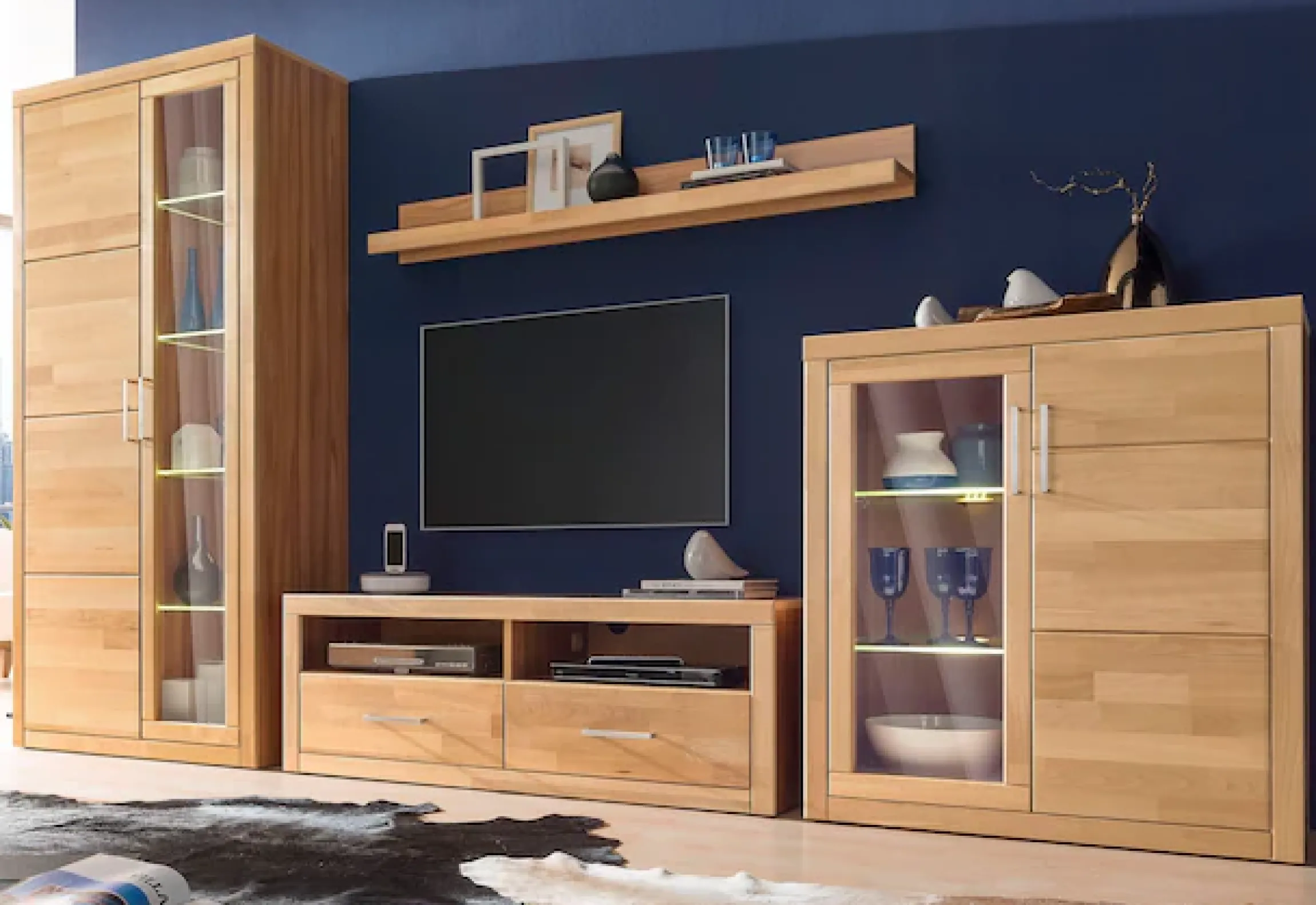 OTTO home Vitrine »LOGO B/T/H: 90/42/190cm,10Fächer, 1 Holztür, 1 Glastür, viel Stauraum« Fronten aus Massivholz, Korpus aus farblich abgestimmter Melamin