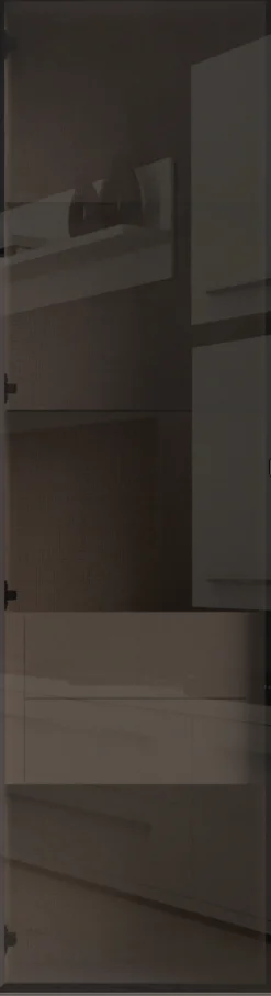 OTTO home Vitrine »Opera, Showcase mit Parsol-Sicherheitsglas im modernen Look« UV lackiert, Soft Close Funktion, Höhenverstellbare Füße