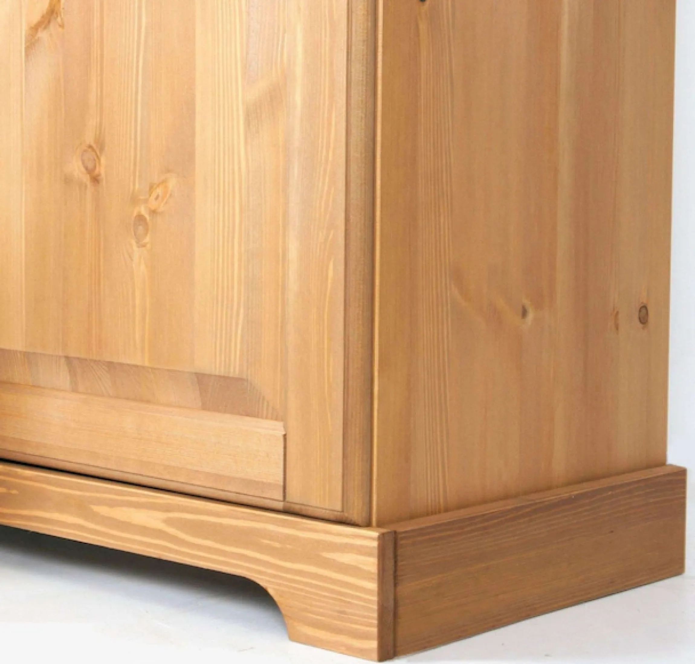 OTTO home Vitrine »Rügen« zertifiziertes Massivholz, Höhe 192 cm, im Landhausstil