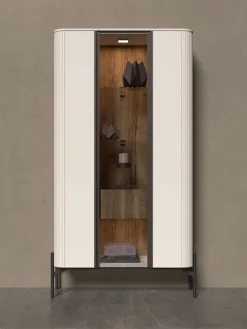 OTTO home Vitrine »Rondo, Showcase,Parsol-Sicherheitsglas,LED-Bel., B/T/H:94/40/180 cm« UV lackiert, Soft Close Funktion, Metallrahmen als Basis des Elements