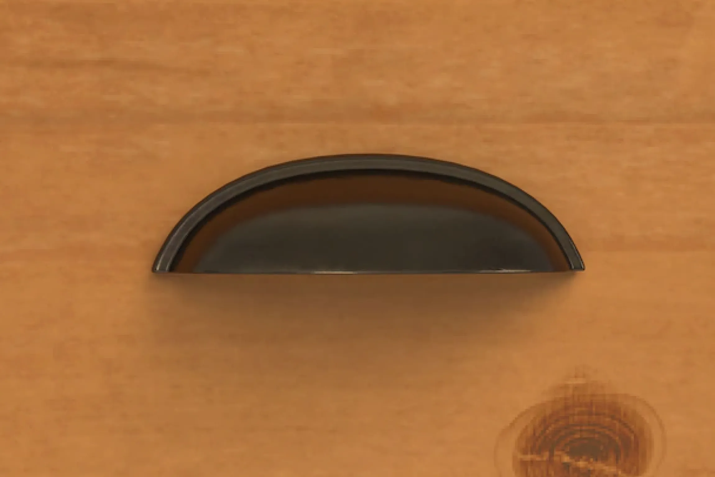 OTTO home Vitrine »Schröder« mit 1 Schiebetür, 2 Schubkästen, aus massivem Kiefernholz, Breite 55cm