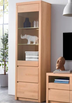 OTTO home Vitrine »SILKEBORG75, Tür mit Glaseinsatz, Türanschlag wechselbar rechts/links.« B/T/H: 60/35/190cm, Kernbuche teilmassiv geölt, 5 Fächer, Griffmulden