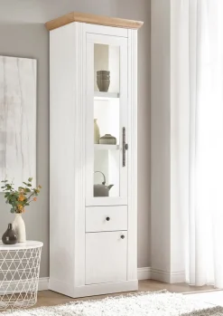OTTO home Vitrine »Westminster, Hochschrank im Landhausstil, Glasvitrine, Stauraumelement« Metallgriffe, ausreichend Stauraum, in 2 Farben erhältlich