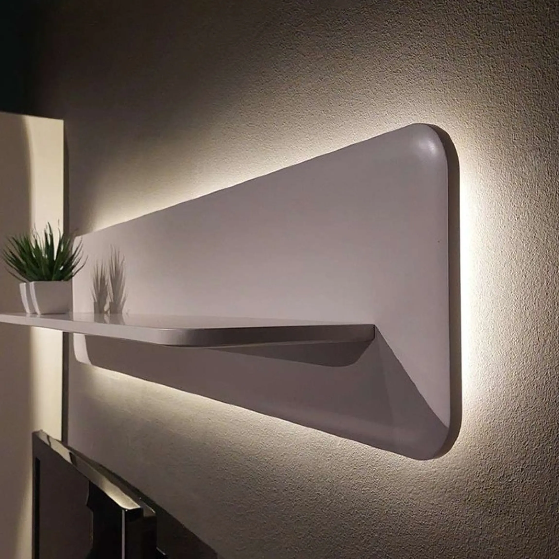 OTTO home Wandregal »Sofy Schwebendes Regal, Wandkonsole, Wandboard, LED-Beleuchtung« UV lackiert, Ablageboden, Wandmontiert,Breite 140 cm