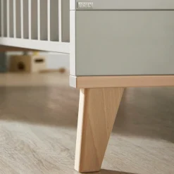 PAIDI Babybett »FIENE 70x140cm in Grau, umbaubares Kinderbett mit Massivholz« Gitterbett 4-fach höhenverstellbar, entnehmbare Sprossen, Juniorbett