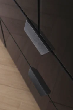 rauch Drehtürenschrank »Kleiderschrank Schrank Garderobe Ankleide MODERN BY QUADRA SPIN« Breiten: 181/226/271 cm, Höhe 210 cm,mit hochwertiger Glasfront und Stangengriff MADE IN GERMANY