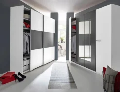 rauch Drehtürenschrank »Kleiderschrank Schrank Garderobe Wäscheschrank Schlafzimmer BORBA« Breite/Höhe/Tiefe: 225/210/54 cm,optional mit Absetzung in Graumetallic MADE IN GERMANY