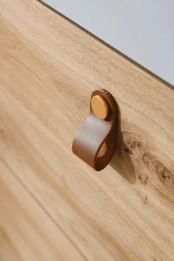 rauch Drehtürenschrank »Kleiderschrank Schrank Garderobe Ankleide HOMEY BY QUADRA SPIN« Breiten: 181/226/271 cm, Höhe 210 cm,mit cognacbraunen Ledergrifflaschen, Schubladen in Eichen-Dekor