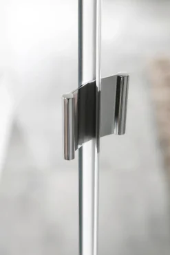 rauch Drehtürenschrank »Kleiderschrank Schrank Garderobe Ankleide PURE BY QUADRA SPIN« Breiten: 181/226/271 cm, Höhe 210 cm,mit Spiegel, in puristischem Design, Griffe alufarben MADE IN GERMANY
