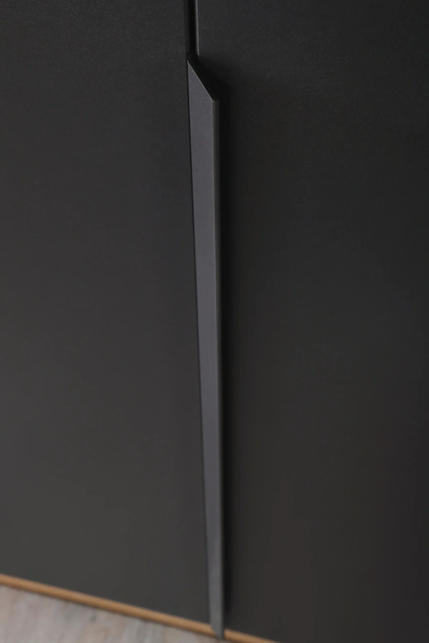 rauch Drehtürenschrank »Kleiderschrank Schrank Garderobe Ankleide DARK&WOOD BY QUADRA SPIN« Breiten: 181/226/271 cm, Höhe 210 cm,im Industrial Style mit Schubkästen in Eiche Dekor, mit Spiegel