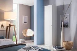 rauch Drehtürenschrank »Kleiderschrank Schrank Garderobe Schlafzimmer Büroschrank BUCHHOLZ« mit Schloss, in Breite 47 und 90 cm,viel Stauraum mit abschließbaren Türen MADE IN GERMANY