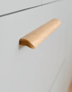 rauch Kleiderschrank »Drehtürenschrank Schrank Garderobe Ankleide SKANDI BY QUADRA SPIN« Breiten: 181/226/271 cm, Höhe 210 cm,im Landhaus-Stil mit Massivholzgriffen, mit Schubladen und Spiegel