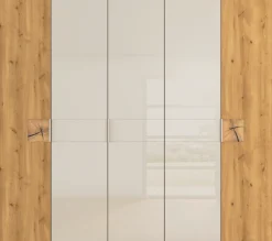 rauch Kleiderschrank »Drehtürenschrank Schrank Garderobe Wäscheschrank KONA« Breiten 251/301 cm, Höhe 223 cm, Tiefe 61 cm,Glasauflage, Massivholz-Absetzung, SOFT-CLOSE-FUNKTION MADE IN GERMANY