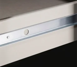 rauch Kleiderschrank »Kleiderschrank Schrank Garderobe deckenhoher Schrank BREMEN« optional mit Spiegel, Breiten: 91/136/181 cm, Höhe: 199 cm,in vielen Farbvariationen, inkl. Kranzblende MADE IN GERMANY