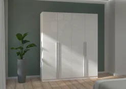 rauch Kleiderschrank »Schrank Drehtürenschrank Ankleide Garderobe Schlafzimmerschrank LORCA« Breiten: 181/271 cm, Höhe: 210 cm,mit langen Griffstangen, elegante Hochglanz-Front MADE IN GERMANY