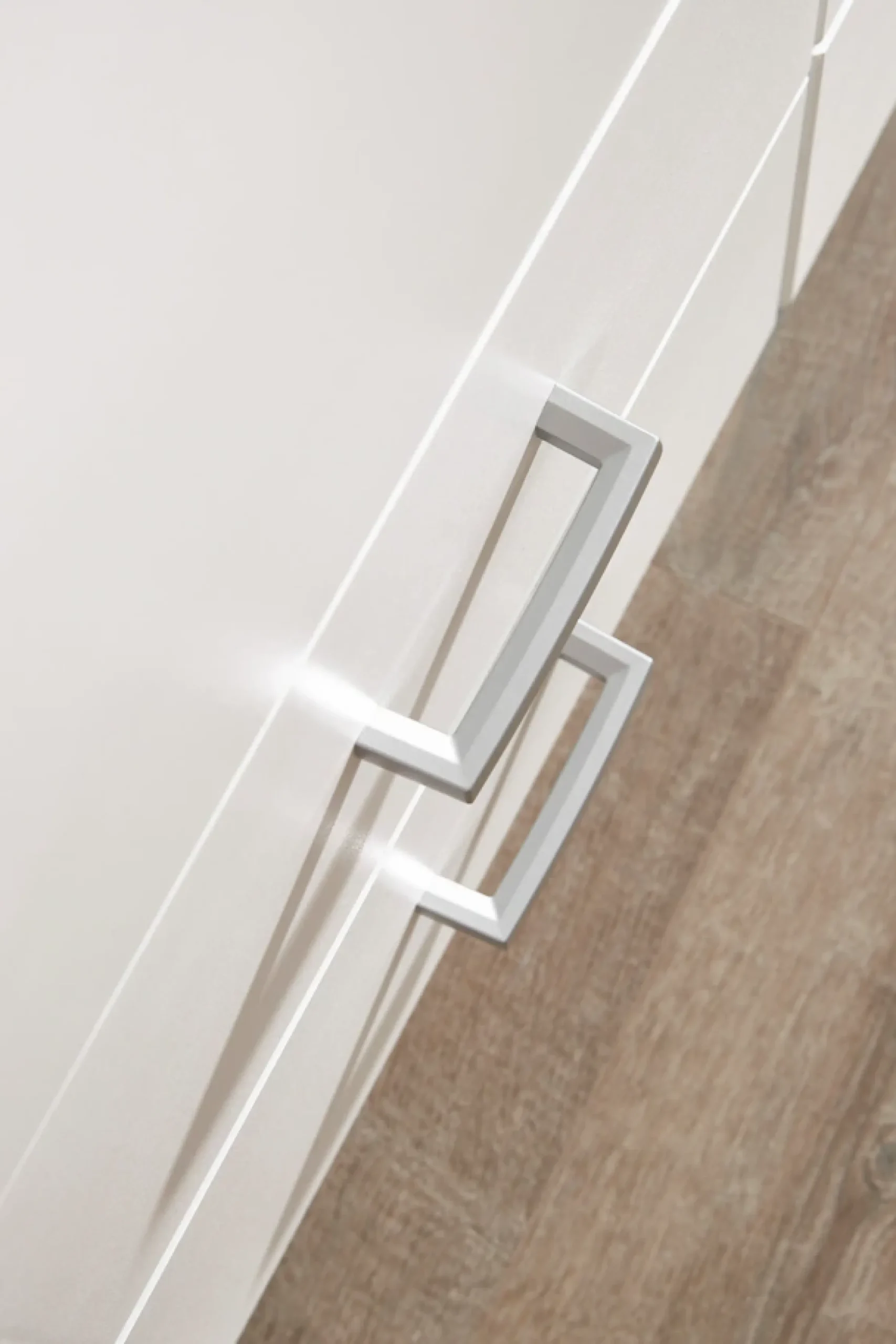 rauch Kleiderschrank »Schrank Garderobe Ankleide GAMMA Breiten 181/271 cm« in 3 Ausstattungen BASIC/CLASSIC/PREMIUM (inkl. SOFT-CLOSE-Funktion),mit Spiegel TOPSELLER MADE IN GERMANY