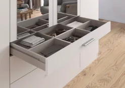 rauch Kleiderschrank »Schrank Drehtürenschrank Garderobe Ankleide Schlafzimmer HILDESHEIM« Breiten: 185/275 cm, Höhe 231 cm,oberste Schublade mit praktischer Facheinteilung MADE IN GERMANY