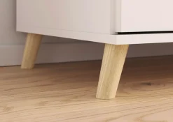rauch Kleiderschrank »Skandi Kinderzimmer Schlafzimmerschrank FALUN« Breite 137/182, Höhe 203 cm,im modernen Skandi-Look, Füße/Griffe Eiche massiv MADE IN GERMANY
