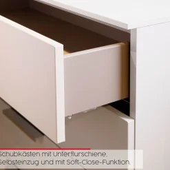 rauch Schubkastenkommode »Kommode Türkommode Sideboard Kombikommode FLIPP« Breite 200 cm mit 2 Einlegeböden,3-türig mit3 Schubladen und Soft-Close-Funktion