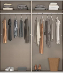 rauch Schwebetürenschrank »Kleiderschrank Schrank Ankleide Garderobe Schlafzimmerschrank MOITA« Breiten: 181/226/271 cm, Höhe 210 cm,mit Spiegel und Metallgriffleisten in Alu MADE IN GERMANY