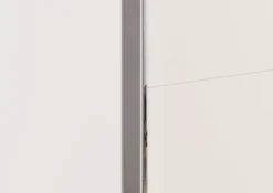 rauch Schwebetürenschrank »Kleiderschrank Schrank Ankleide Garderobe Schlafzimmerschrank MOITA« Breiten: 181/226/271 cm, Höhe 210 cm,mit Spiegel und Metallgriffleisten in Alu MADE IN GERMANY